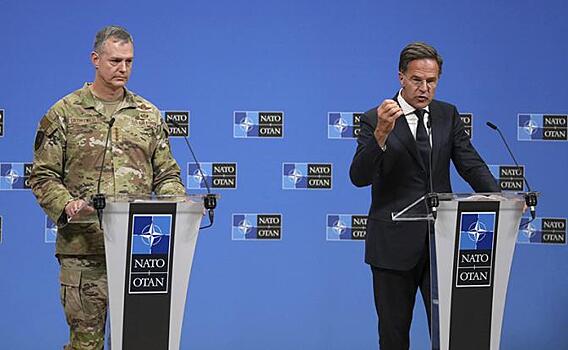 Стойкий оловянный солдатик: Генсек НАТО начал операцию «Восточный часовой», чтобы остановить «русскую агрессию» в Польше