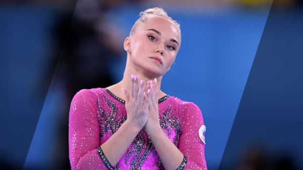 Мельникова упала с брусьев во время выступления на FIG World Challenge Cup