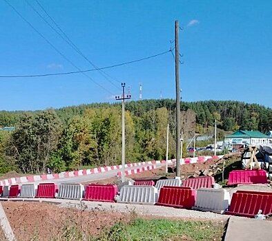 На объездной дороге около ремонтируемого моста в Алнашах проведут линию освещения