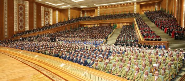 В Ашхабаде состоялось заседание Народного Совета Туркменистана