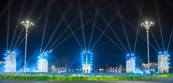 В столице Туркменистана открыли обновленный парк