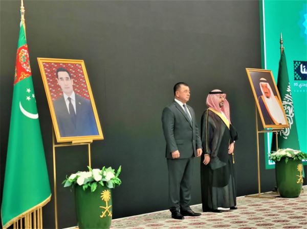 В Ашхабаде отметили 95-летие объединения Саудовской Аравии