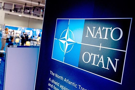 СВР: Первая группа кадровых военных из стран НАТО прибыла в Одессу