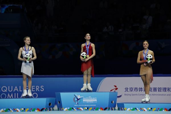 Российские фигуристы выиграли на квалификационном турнире в Пекине