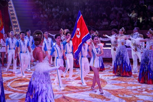 Северокорейские артисты получили Гран-при циркового фестиваля "Без границ"