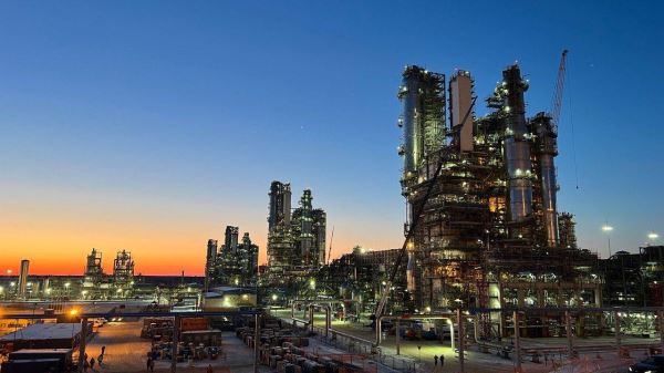 Председатель ПАО «Газпром» А.Б. Миллер поздравил работников нефтяной и газовой промышленности с профессиональным праздником