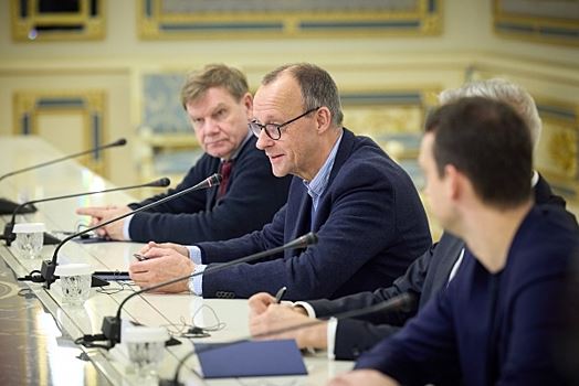 Мерц: у Германии нет будущего без еврейского народа