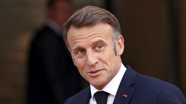 Макрон призвал к импульсу для переговоров по урегулированию конфликта на Украине