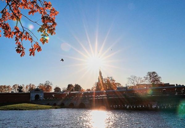 Когда бабье лето в 2025 году: прогноз для Центральной России