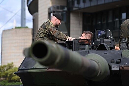 НАТО рвется в противовоздушный бой: эксперт оценил идею беспилотной зоны над Украиной