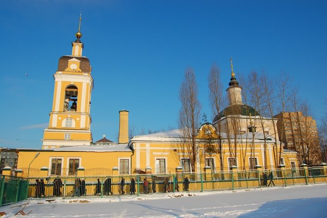 Церковь Сорока Мучеников Севастийских у Новоспасского монастыря. Москва