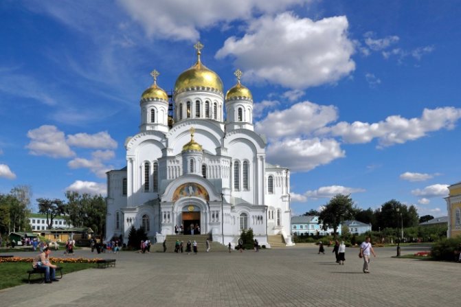 Дивеевский монастырь Серафима Саровского. Фото, история, адрес, где находится, что нужно знать