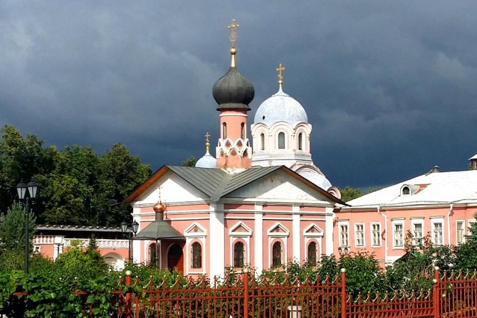 Донской монастырь в Москве