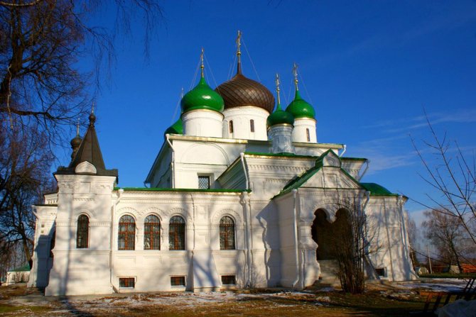 Феодоровский монастырь в Переславле-Залесском