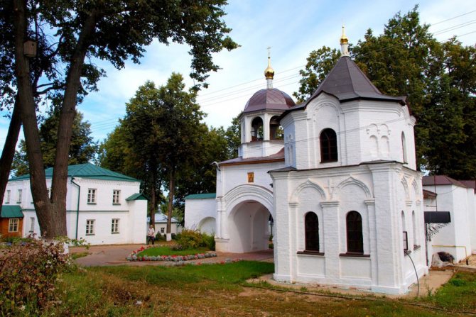 Феодоровский монастырь в Переславле-Залесском