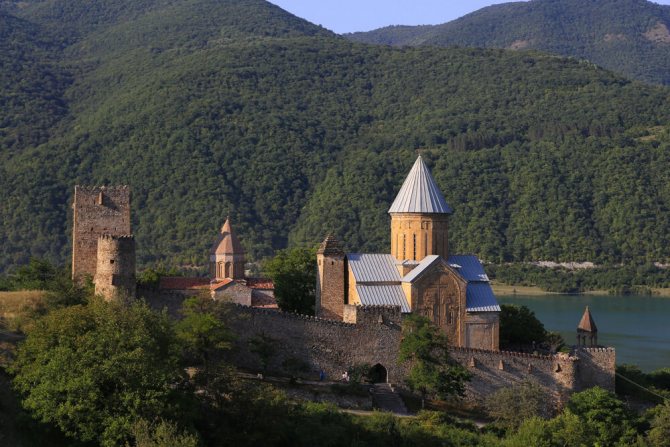 Монастырь Самтавро: описание, история, фото, точный адрес