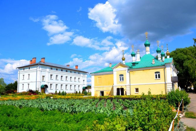 Никольский монастырь в Переславле-Залесском