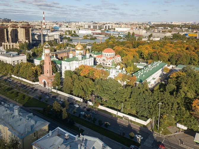 Новодевичий монастырь в Санкт-Петербурге