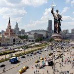 Памятник Владимиру Великому в Москве: зачем Путин переписывает историю?