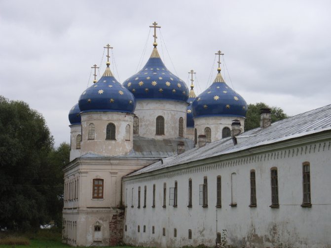 первый монастырь киевской руси