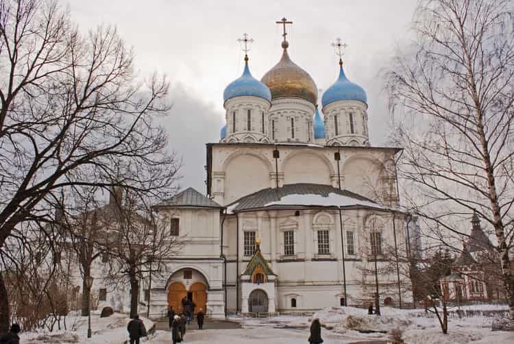 Преображенский собор в новоспасском монастыре - один из символов не только обители, но и всей столицы