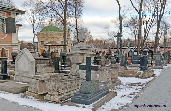 Старое кладбище, Донской монастырь в Москве