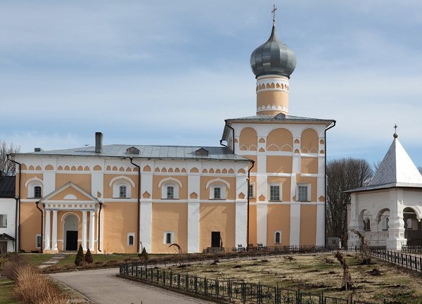 Варлаам-Хутынский монастырь, Великий Новгород. Часы работы, фото, адрес, сайт