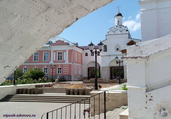 Введенский Владычный женский монастырь, Серпухов