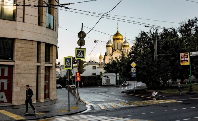 Зачатьевский монастырь на Остоженке, фото